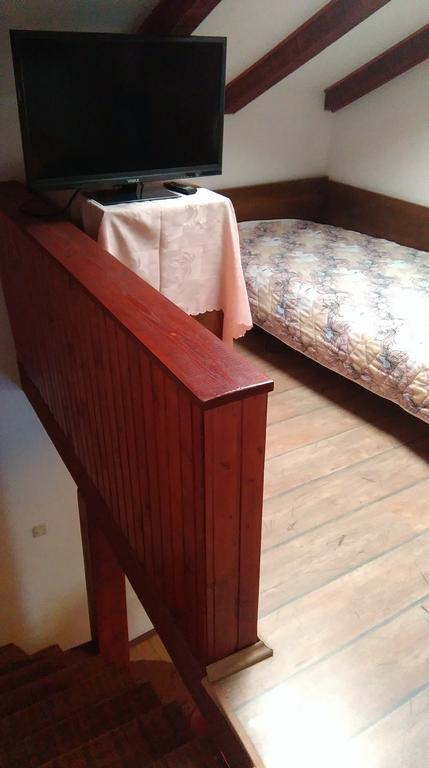 Old Town Apartment Murter Esterno foto