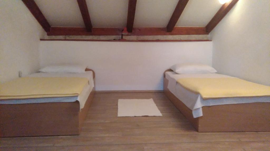 Old Town Apartment Murter Esterno foto