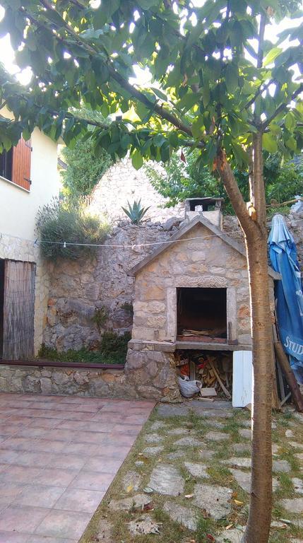 Old Town Apartment Murter Esterno foto
